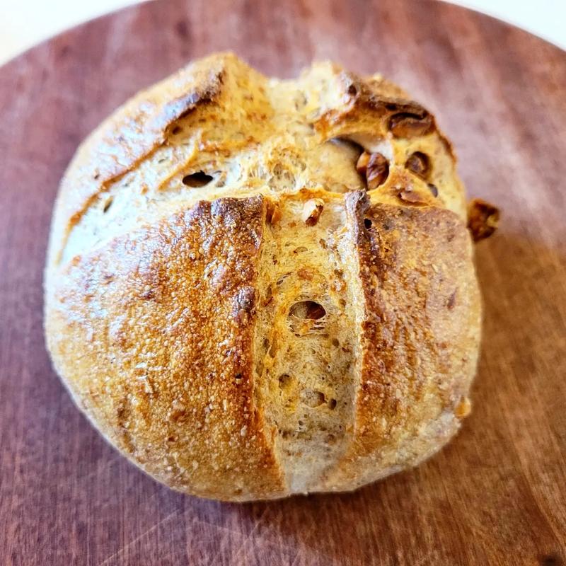 くるみパン(KIBIYAベーカリー)