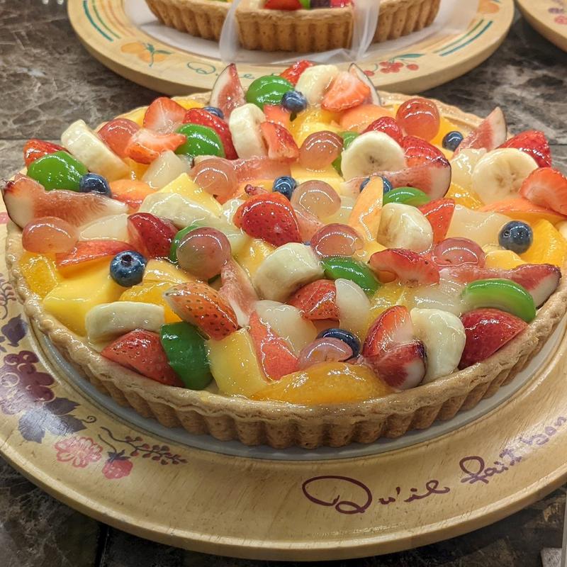 季節のフルーツタルト(キルフェボン 横浜)