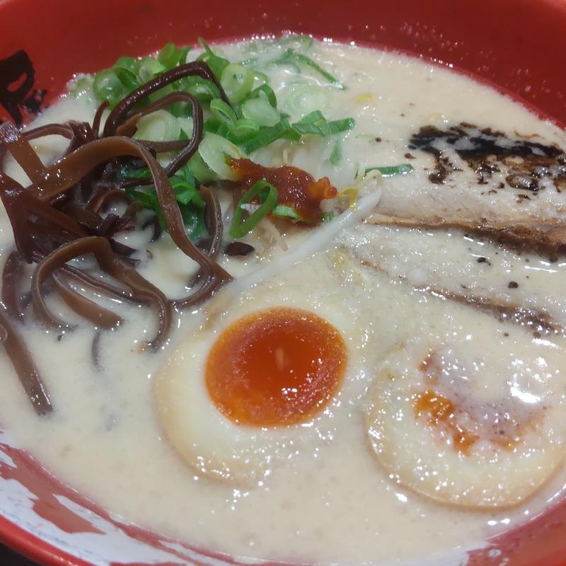 牛じゃん煮玉子ラーメン(ラーメン まこと屋 太子堂店)