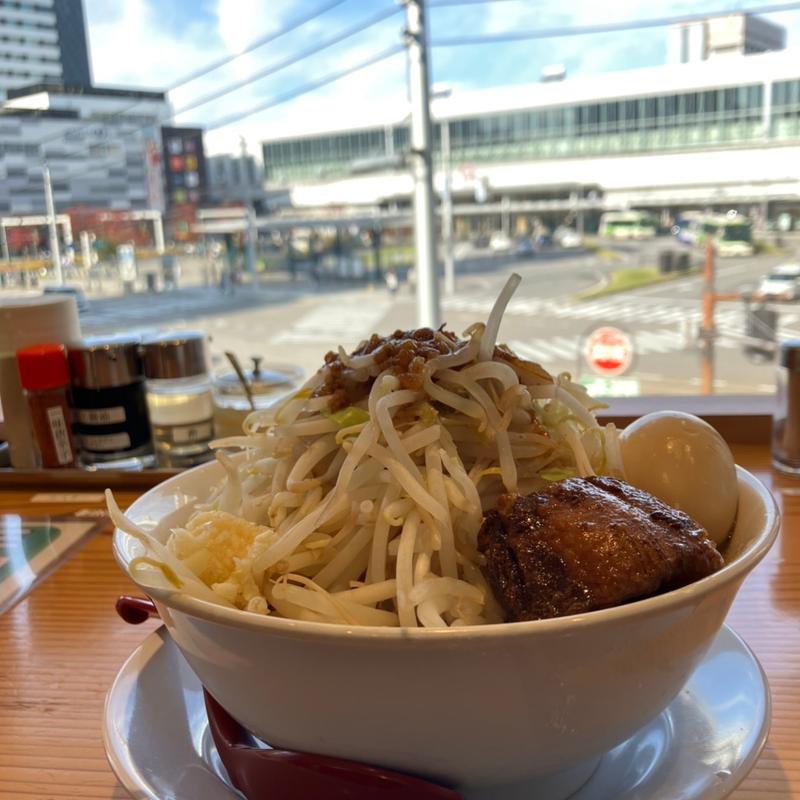 ガッツリラーメン（並）(ガッツリ！えびすこ)