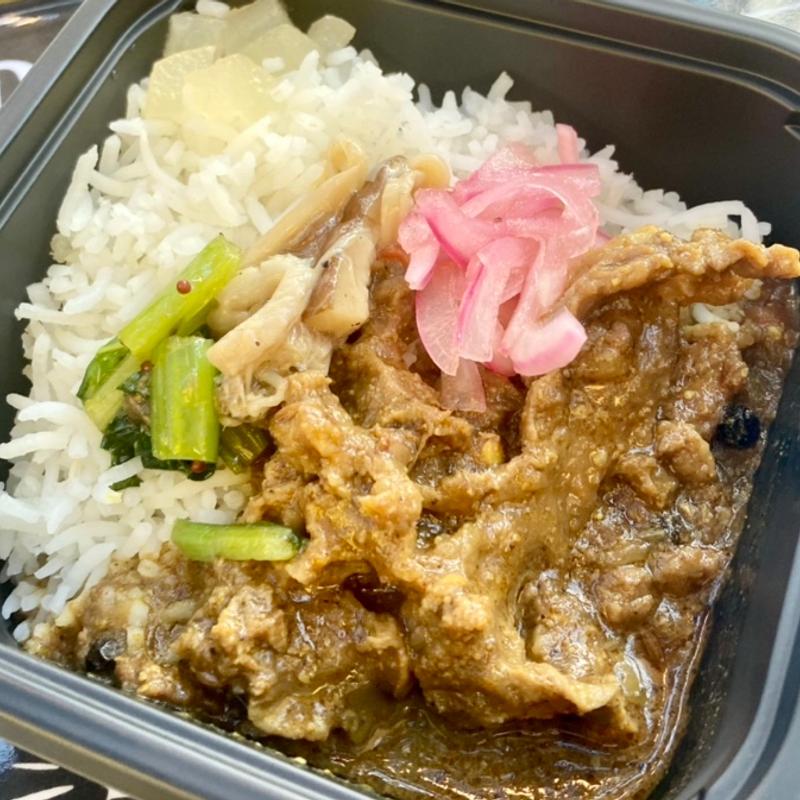 馬肉のスパイスの効いたカレー(スパイスアンドカレー黄金の風)