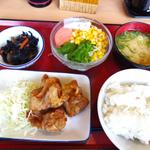 鶏のからあげ　コーンサラダ　ひじき煮　みそ汁　ご飯(東広島西条食堂 （まいどおおきに食堂）)