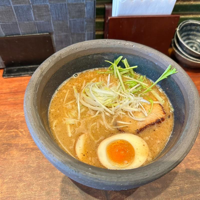 特製らぁめん(醤油)(俺の創作らぁめん 極や)