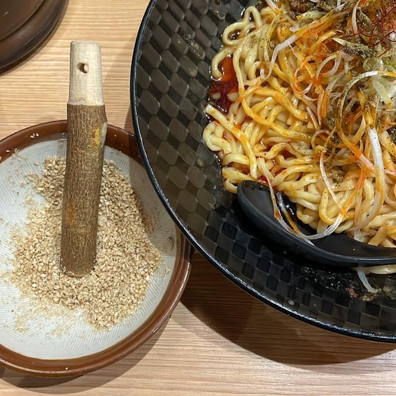 (四川担々麺 どういうわけで、)