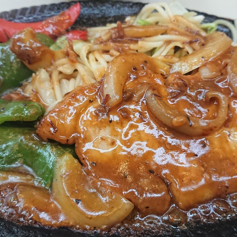 ポークソテー(レストラン三好弥)