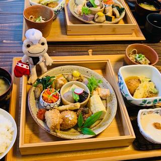 土鍋の御膳(野苑)