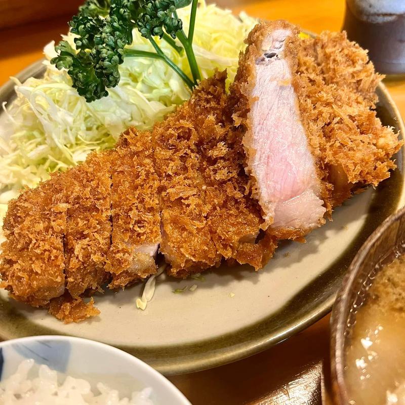 とんかつ定食(とんかつ 丸一)