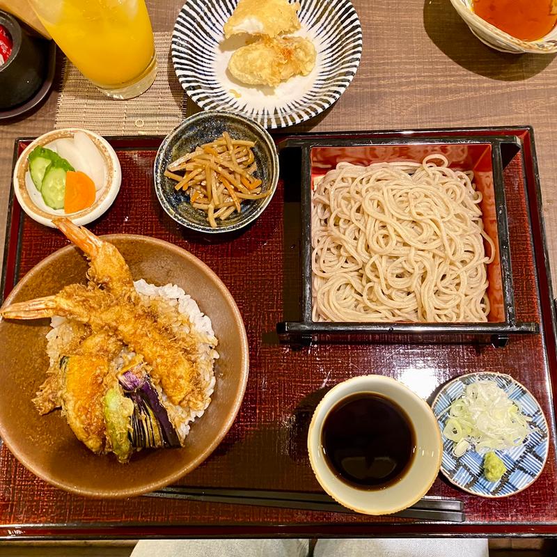 海老天丼セット　冷たい蕎麦(蕎麦ダイニング くはら)
