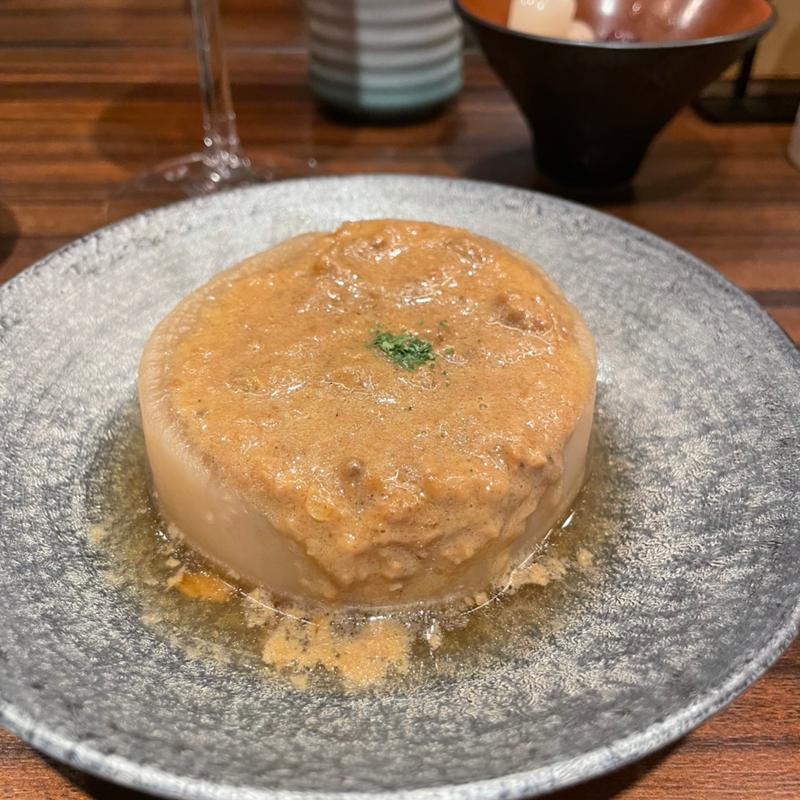 大根(ポルチーニソース)(焼き鳥とワイン＋ビストロおでん 3B)