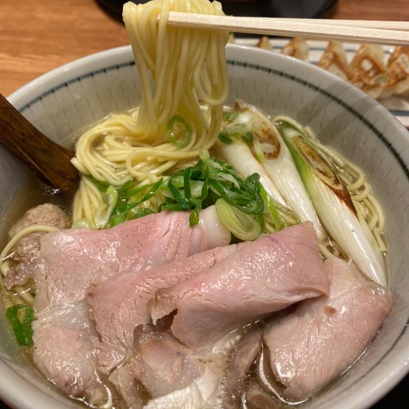 塩ラーメン(かも新 自家製乾麺と鴨だし御飯)