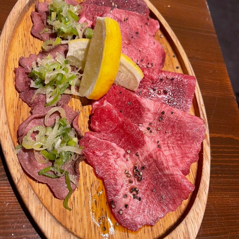 タン3種盛り(小)(焼肉バルなんだいもん)