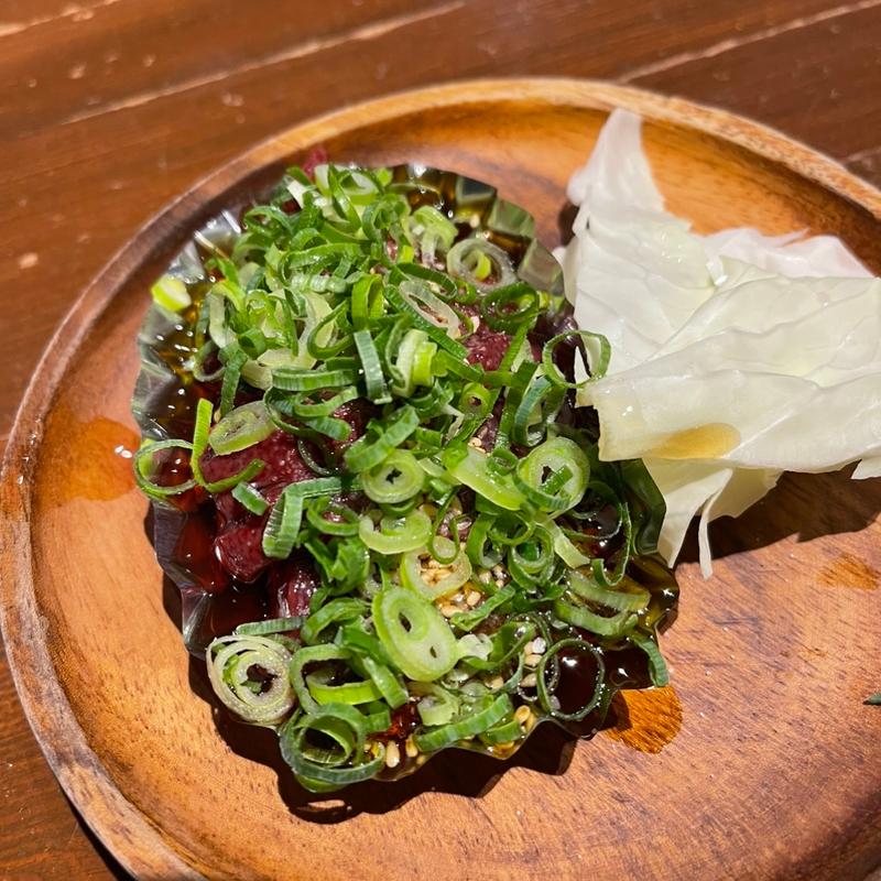 新鮮焼レバ(焼肉バルなんだいもん)