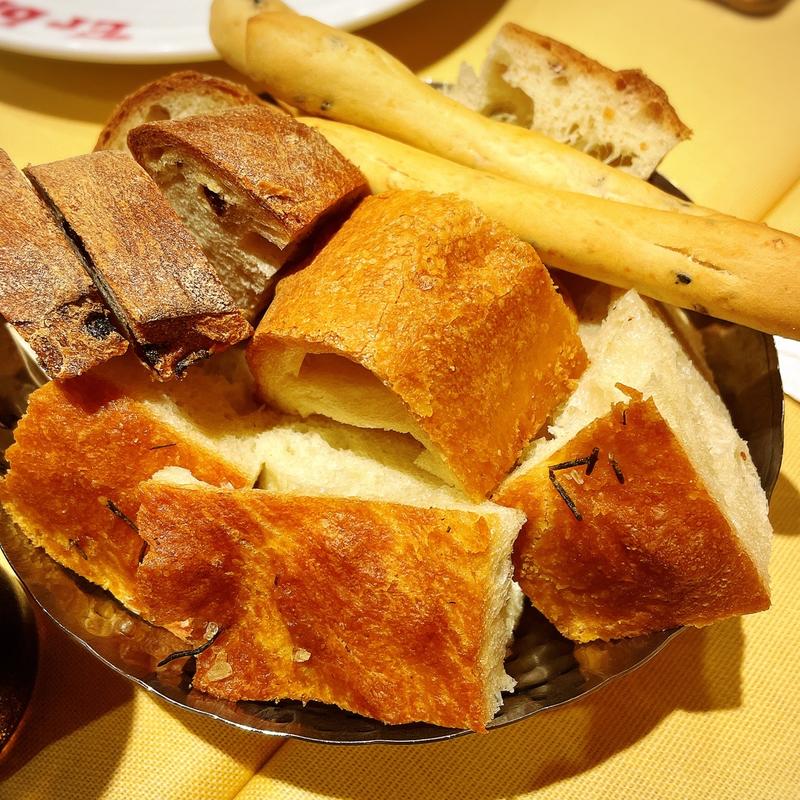 パン(エル ビステッカーロ デイ マニャッチョーニ)