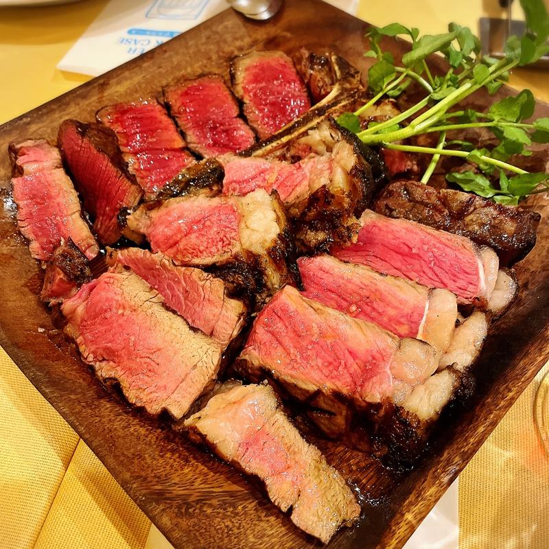 Tボーンステーキ1kg(エル ビステッカーロ デイ マニャッチョーニ)