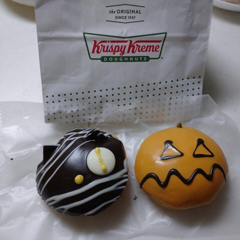 (JACK in the donuts)