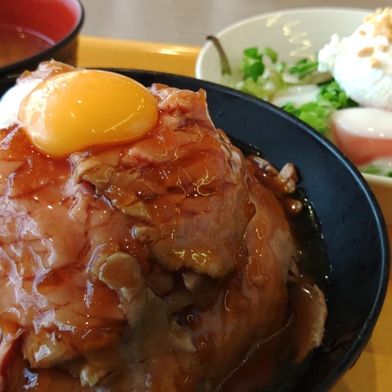 ローストビーフ丼(ローストビーフ星)