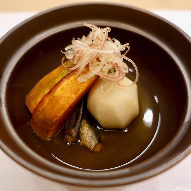 煮物：小芋、南京、鰯梅煮、茗荷（みょうが）(日本料理　希粋 )