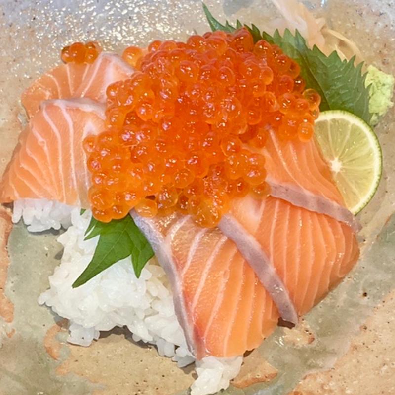 生サーモンいくら丼ランチ(旬彩 さかなと酒 匠海)