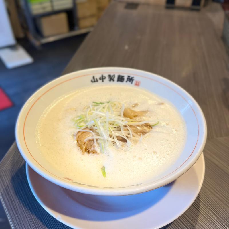 鶏豚白湯らーめん(やまなか製麺所 Yamanakaseimenjo)