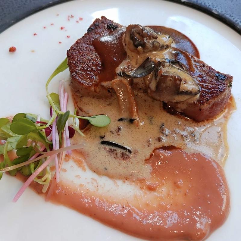 牛フィレ肉のポワレ(ナイト＆デイ （ナイトアンドデイ）)