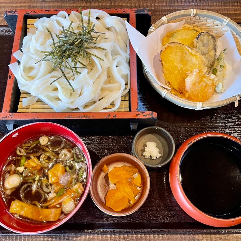 おざら天ぷらセット(甲州ほうとう 完熟屋 本店 （甲州　完熟屋(カンジュクヤ)）)