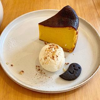 かぼちゃバスクチーズケーキ(EPICE CAFE )