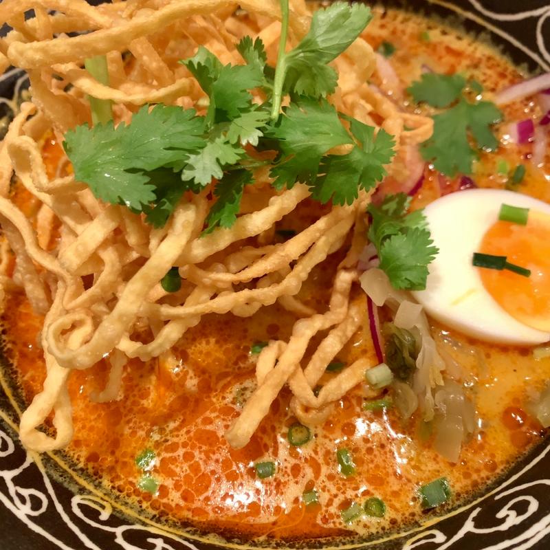 カオソーイ(THAIFOOD マイペンライ チカマチラウンジ店)
