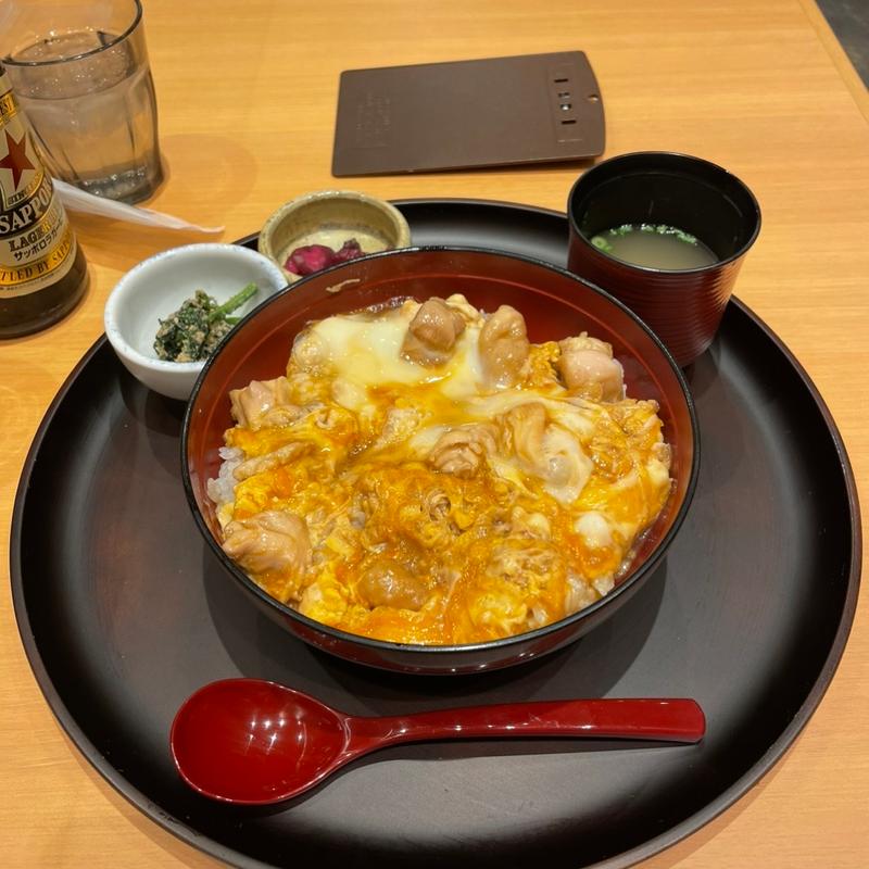 三河鶏の親子丼(鳥開総本家 東京ミッドタウン八重洲店)