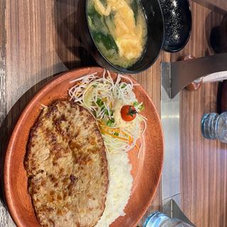 レギュラーバーグディッシュ300g(びっくりドンキー 大東店)