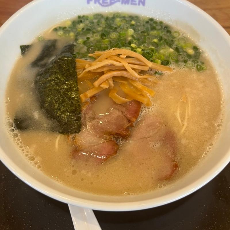 ラーメン(FREE-MEN (フリーメン) / 肥後丸乃屋 塩からあげ 紫駅前店)