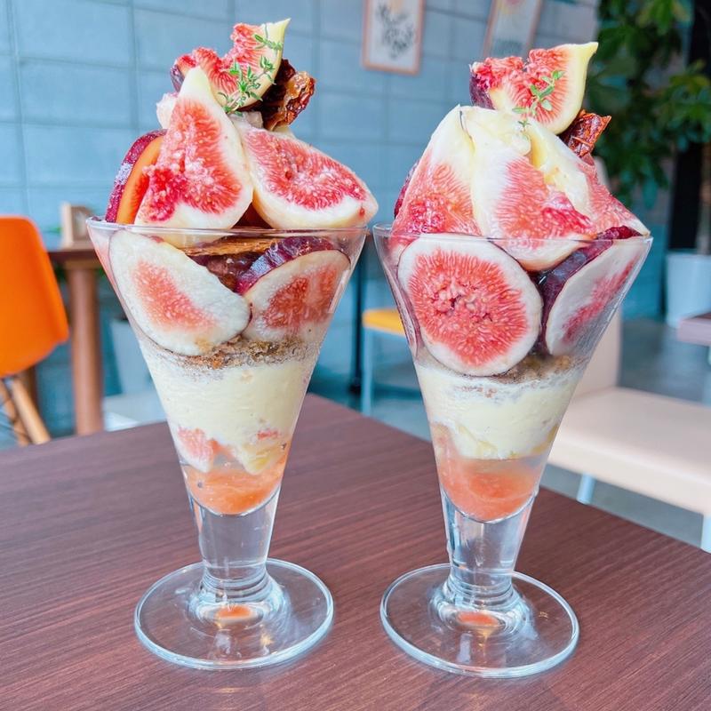 城陽完熟いちじくパフェ (カフェ マリエ)