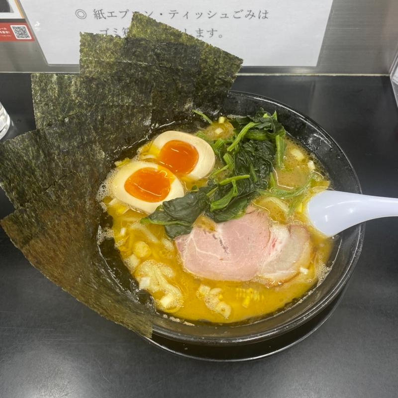 とんこつ醤油ラーメン(ぎょうてん屋 町田店)