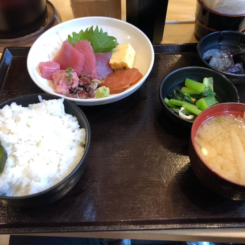 刺身定食(魚河岸 脳天屋 日本橋総本店)