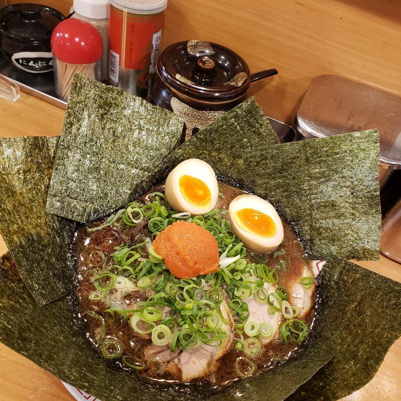 特製マー油豚骨らーめん(全部のせ)(博多長浜ラーメン 六角堂 橋本店)