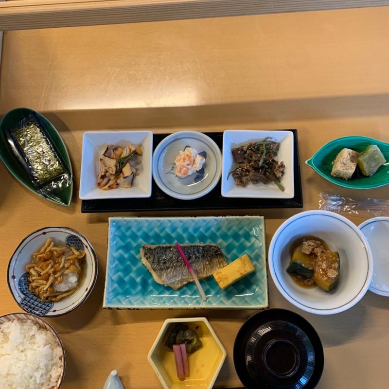 朝食(和食だいにんぐ川霧)