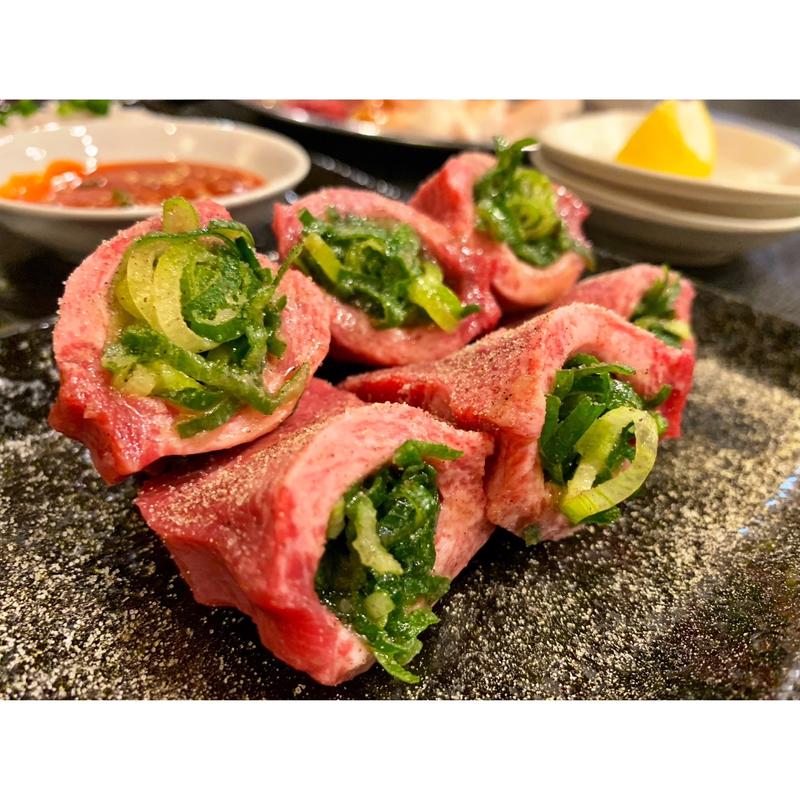 ネギ包み塩タン(焼肉・ホルモン 【スタミナ苑】)