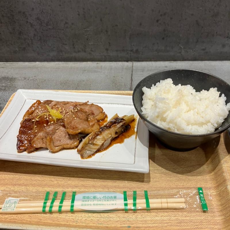 (蕎麦・立飲み 一味)