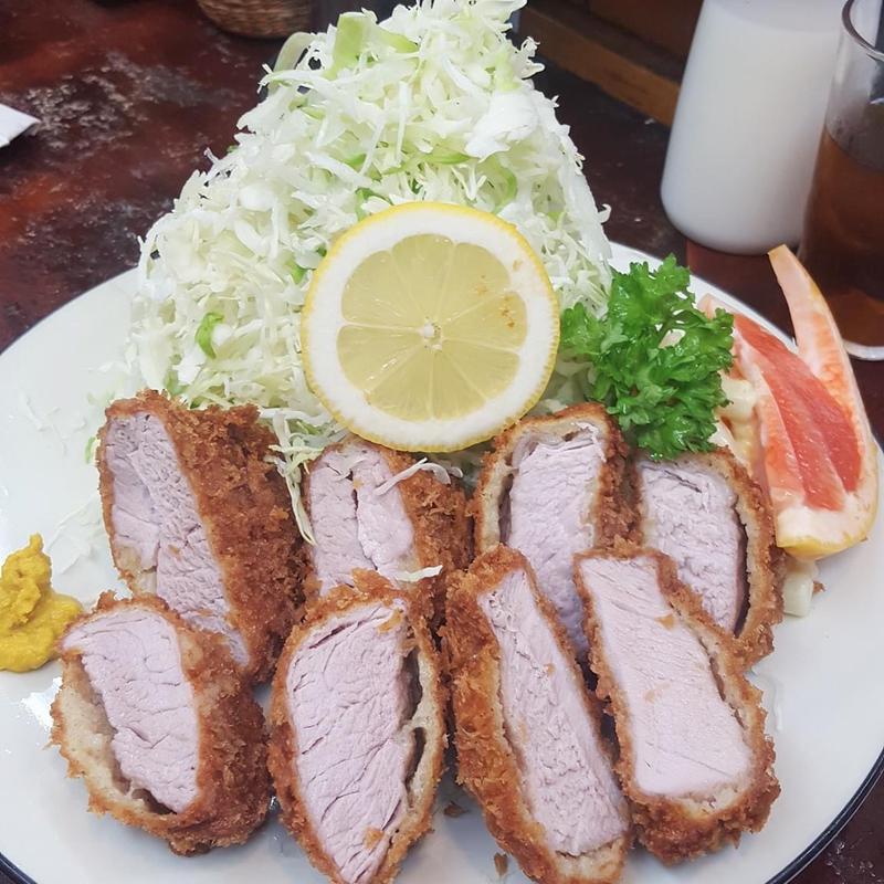 ヒレかつ定食(とんかつ赤城)