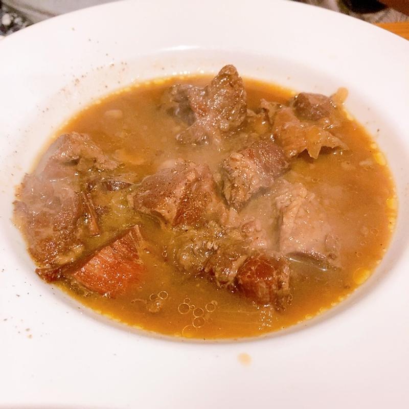 牛すじ肉の赤ワイン煮込み(VINO ITALIA 光町店)