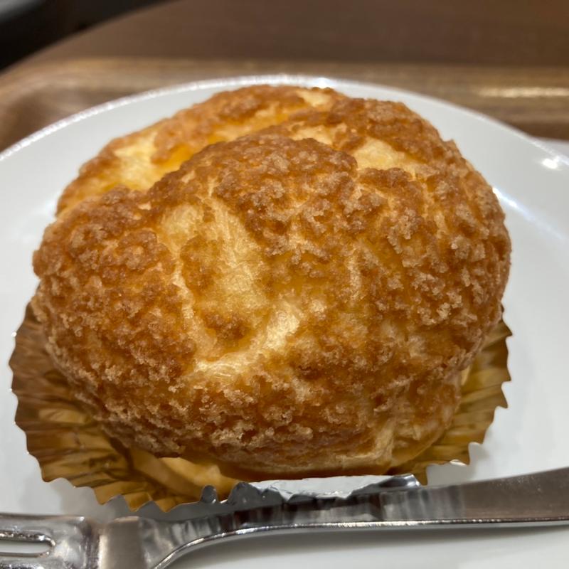 ふんわりダブルクリームシュー(イタリアン・トマト 仙台名掛丁店)