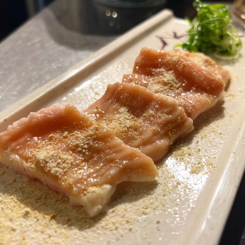 塩ホルモン(西木屋町 肉しん)