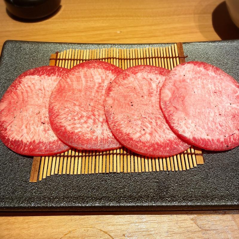 和牛上タン(肉やきとだしと博多うどん中目黒はし田)