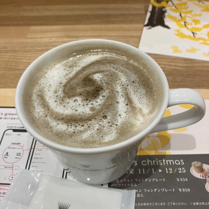 ほうじ茶ラテ（粒白玉トッピング）(nana's green tea 札幌パルコ店)