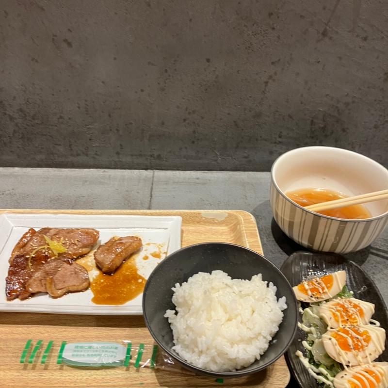 (蕎麦・立飲み 一味)