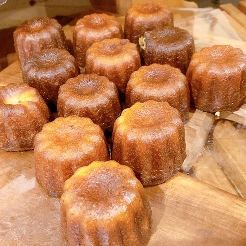 カヌレ(あすなろベイキングカンパニー （ASUNARO Baking Company）)