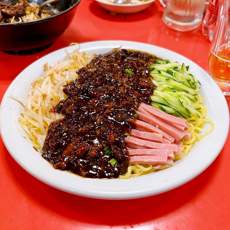 炸醤麺(かつ屋 寒梅亭)