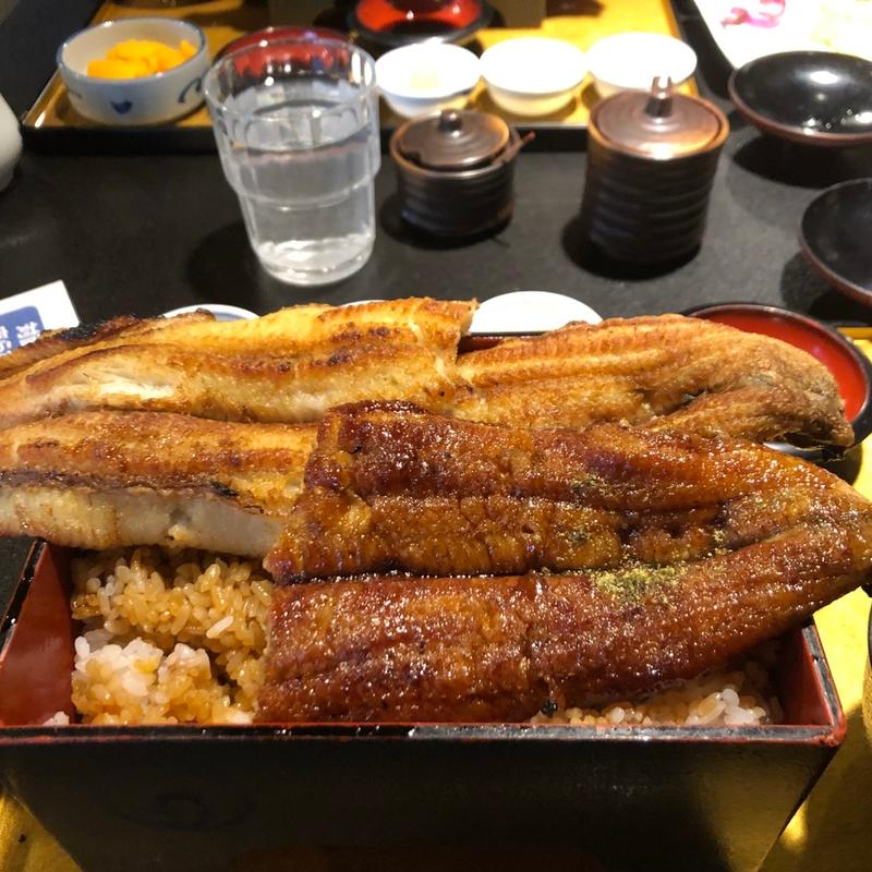 奉納鰻(うな勢)