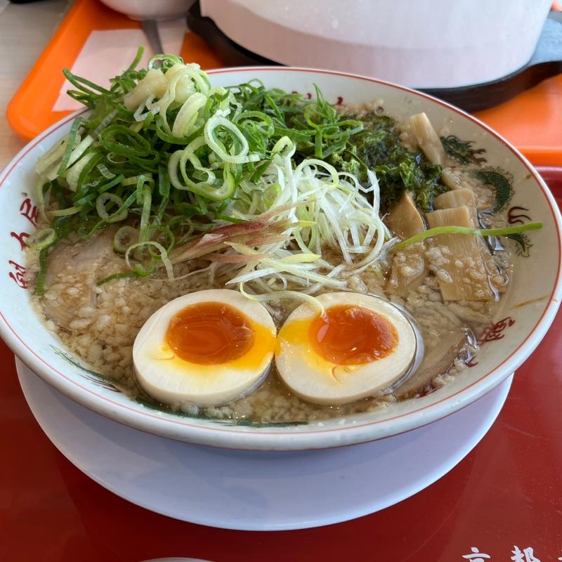 あご煮干し醤油ラーメン(京都北白川ラーメン魁力屋 イオンモール浦和美園店)