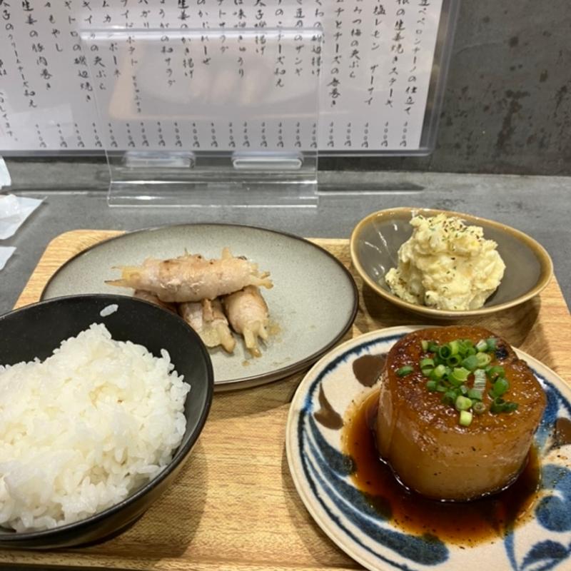 大根ステーキと新生姜の豚巻き(蕎麦・立飲み 一味)