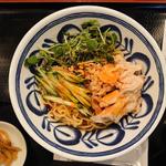 絶品！冷やしよだれ鶏麺(芋品香 別館)